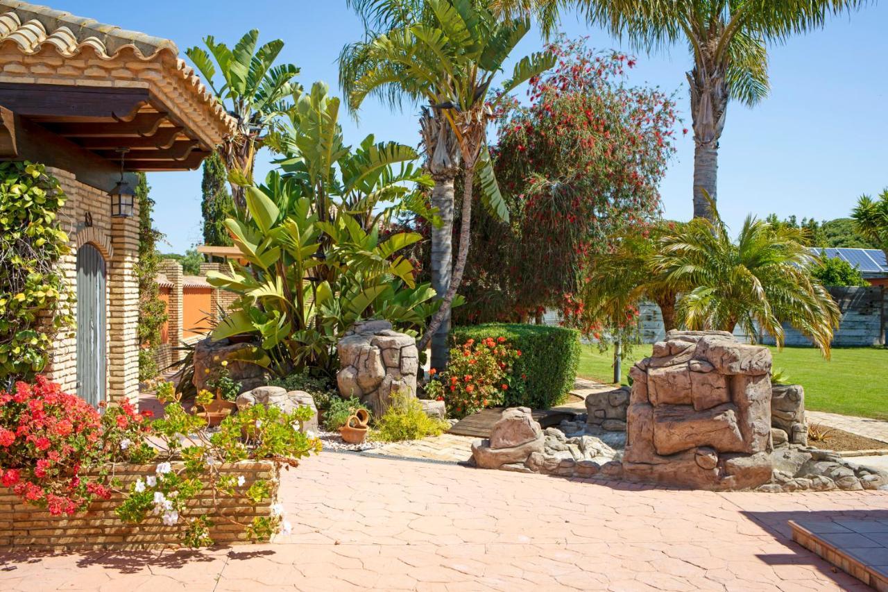 Casa Rural El Campo 奇克拉纳－德拉弗龙特拉 外观 照片